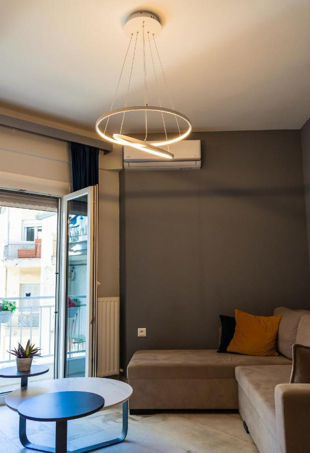 Cozy Modern Apartment Inside The City Center Tessalónica Exterior foto
